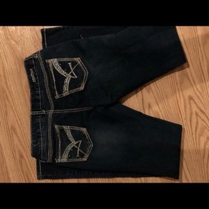 Buckle jeans